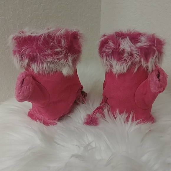 Hot Pink Faux Fur Fleece Fingerless Gloves - Picture 15 of 15